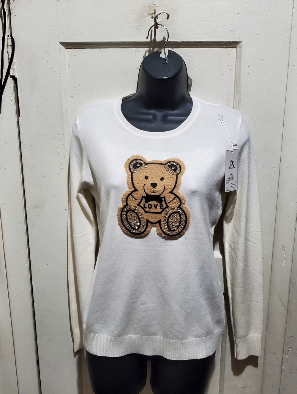 Cream Sweater with Embroidered Teddy Bear 'LOVE' Size S/M